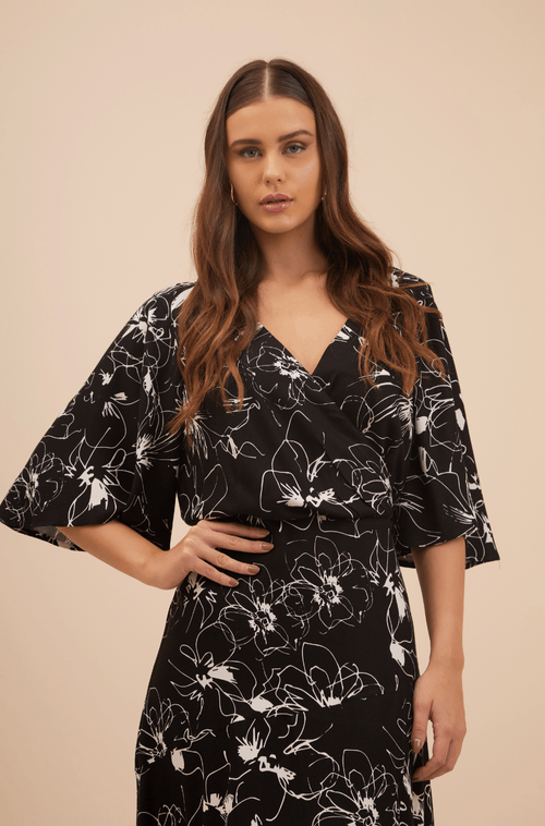 VESTIDO MIDI KATIA - Hover