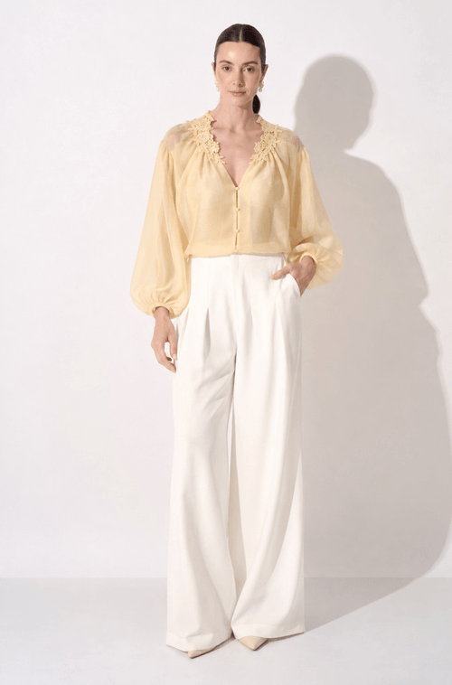 Blusa Tainara Areia - Hover